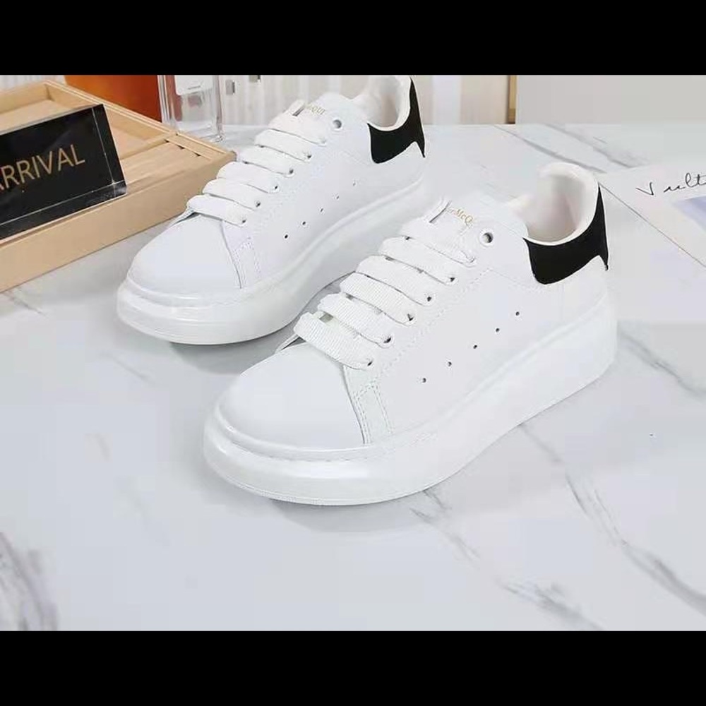 Casual thick sole black men’s shoes (us7-us12）